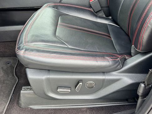 Used 2021 Ford Expedition Limited RWD image 16
