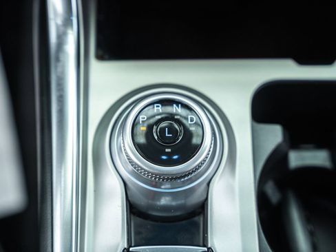 Used 2021 Ford Explorer Limited w/ Equipment Group 301A image 31