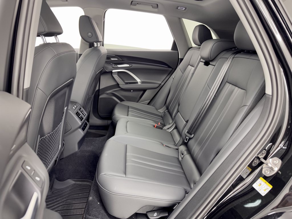 Certified 2026 Audi Q5 Premium Plus AWD/4WD image 25