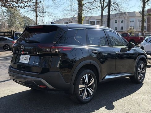 Certified 2023 Nissan Rogue SL w/ SL Premium Package image 4