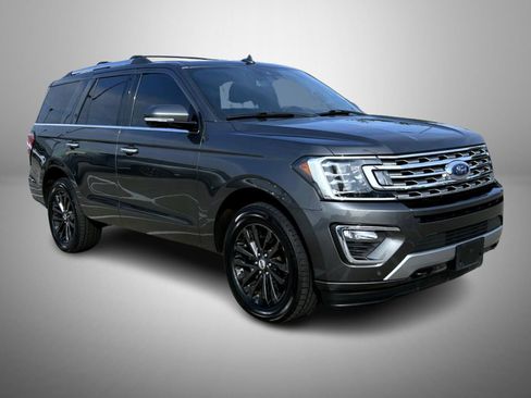 Used 2019 Ford Expedition Limited w/ Equipment Group 301A AWD/4WD image 3