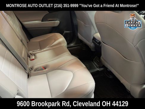 Used 2023 Toyota Highlander XLE image 47