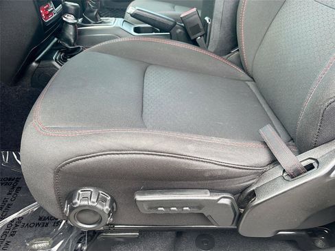 Used 2022 Jeep Wrangler Unlimited Rubicon w/ Steel Bumper Group image 19