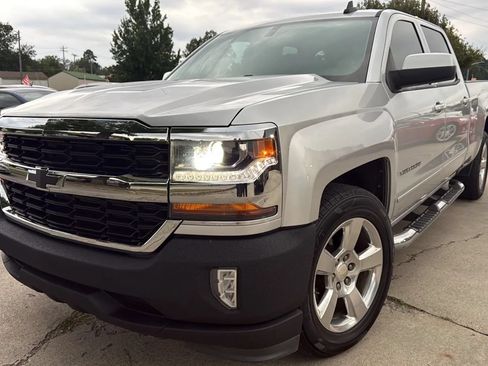 Used 2016 Chevrolet Silverado 1500 LT w/ LT Convenience Package RWD image 1