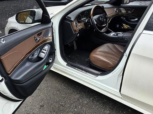 Used 2015 Mercedes-Benz S 550 Sedan image 5