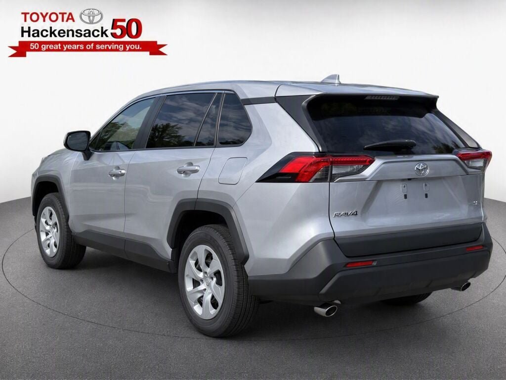 Certified 2025 Toyota RAV4 LE FWD image 35