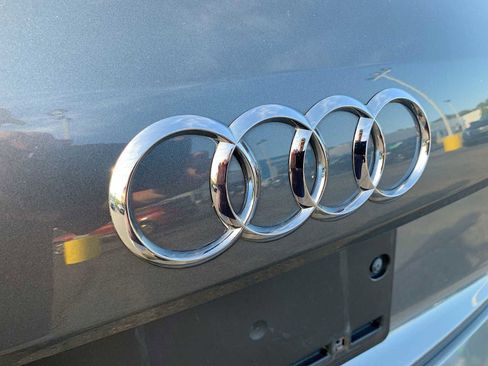 Used 2016 Audi Q3 2.0T Prestige w/ Prestige Package image 33
