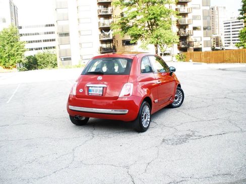 Used 2012 FIAT 500 Lounge w/ Luxury Leather Pkg FWD image 18