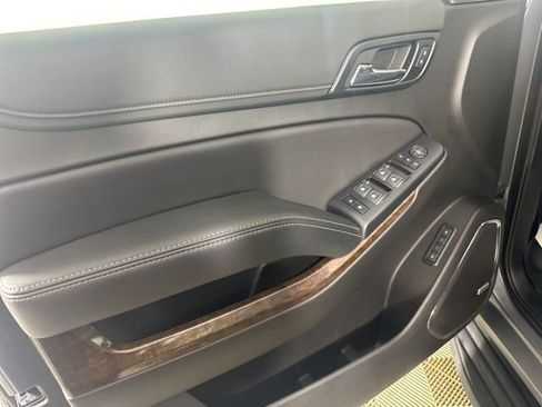 Used 2019 Chevrolet Tahoe LT AWD/4WD image 10