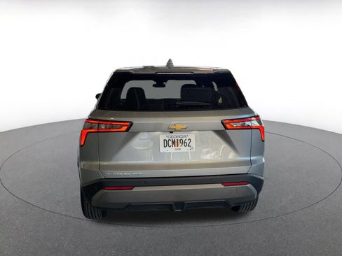 Used 2025 Chevrolet Equinox LT image 16