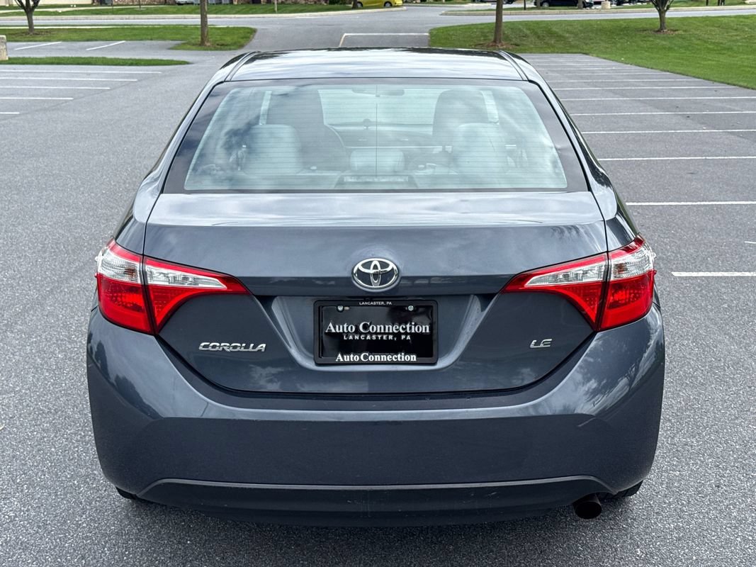Used 2015 Toyota Corolla LE FWD image 6
