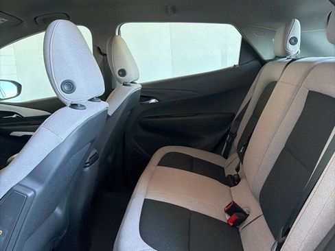 Used 2020 Chevrolet Bolt LT image 39