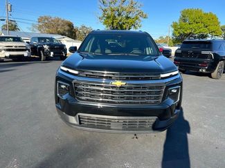 Certified 2025 Chevrolet Traverse LT video 2