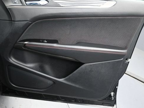 Used 2019 Lincoln MKC Black Label AWD/4WD image 31