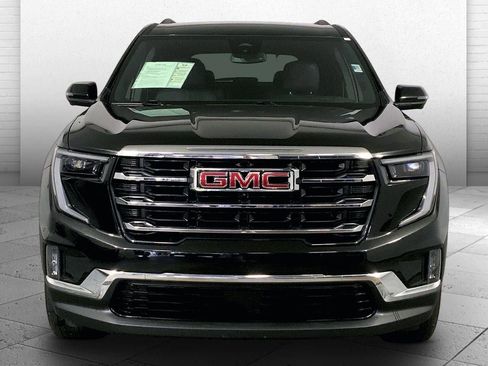 Used 2024 GMC Acadia Elevation AWD/4WD image 2