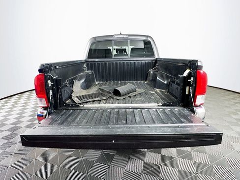 Used 2017 Toyota Tacoma SR5 w/ Tow Package image 23