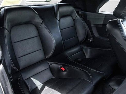 Used 2018 Ford Mustang GT Premium RWD image 23