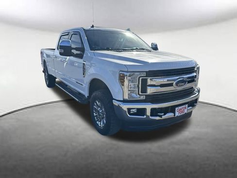 Used 2019 Ford F350 XLT w/ XLT Premium Package image 3
