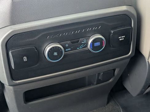 Used 2021 Ford Expedition Max XLT RWD image 28