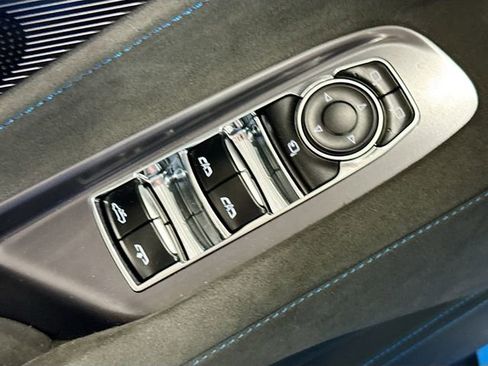 New 2025 Chevrolet Corvette E-Ray image 19