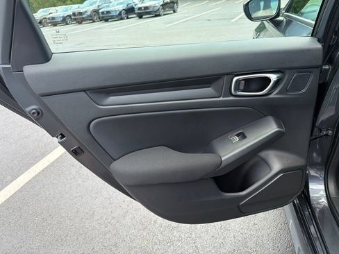 Certified 2025 Honda Civic Sport image 19