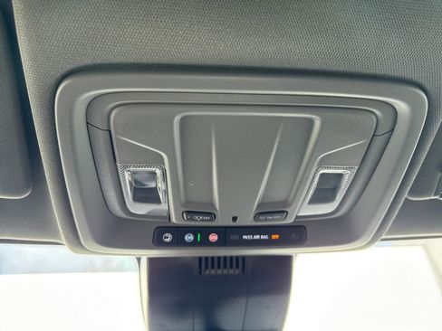 Used 2025 GMC Sierra 2500 Pro image 21