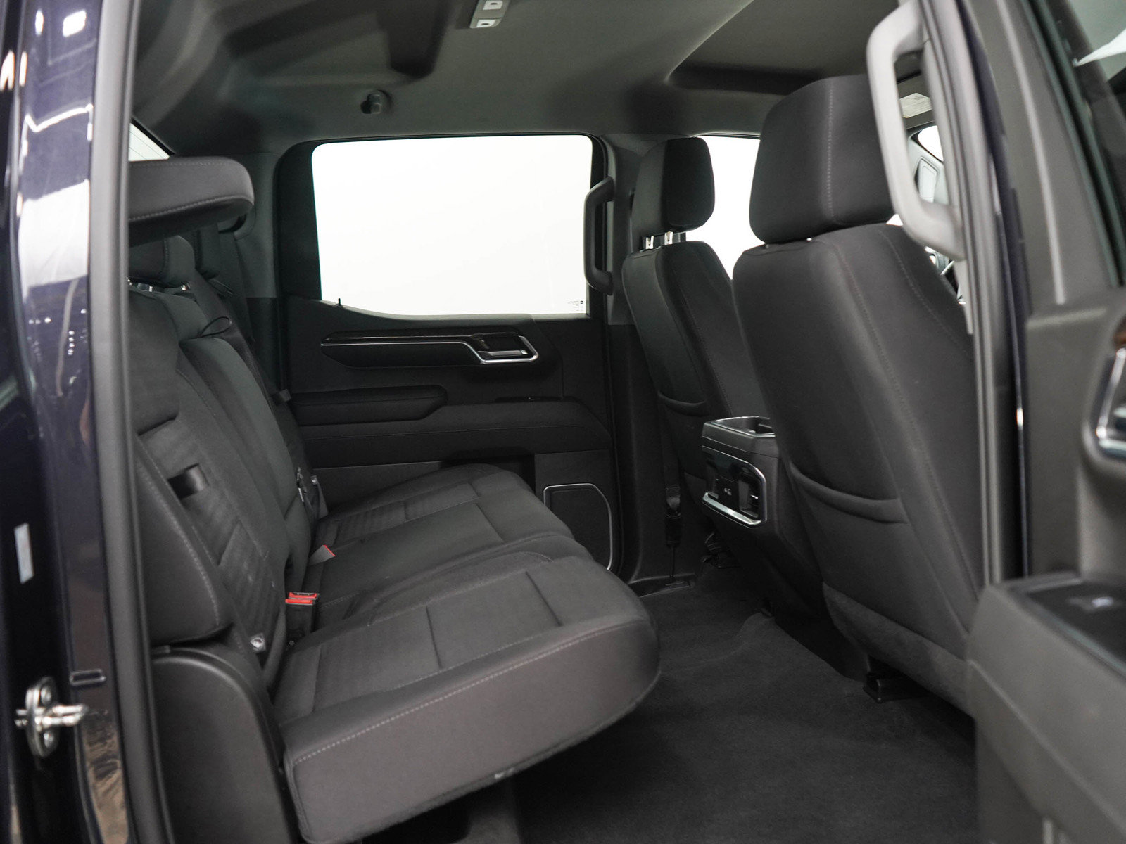 Used 2022 GMC Sierra 1500 Elevation w/ LPO, Elevation Black Package AWD/4WD image 12