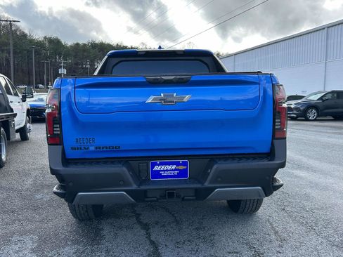 New 2026 Chevrolet Silverado EV Trail Boss image 4