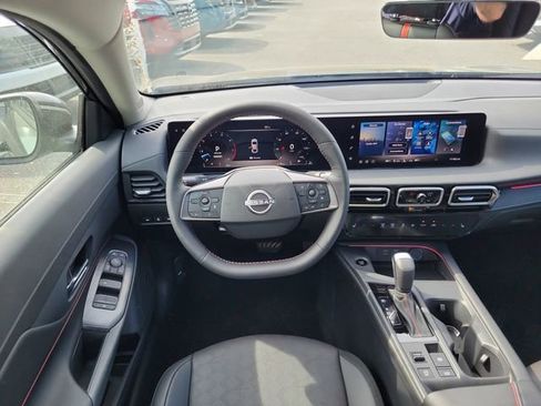 New 2026 Nissan Sentra SR w/ SR Premium Package image 23