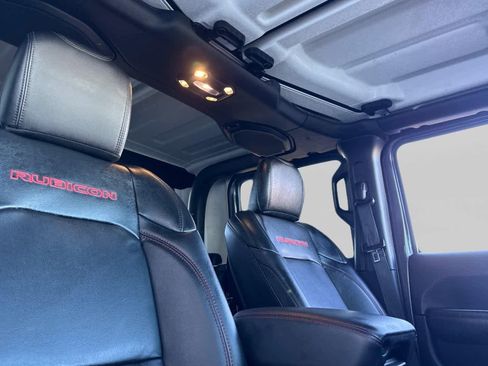 Used 2020 Jeep Gladiator Rubicon image 17
