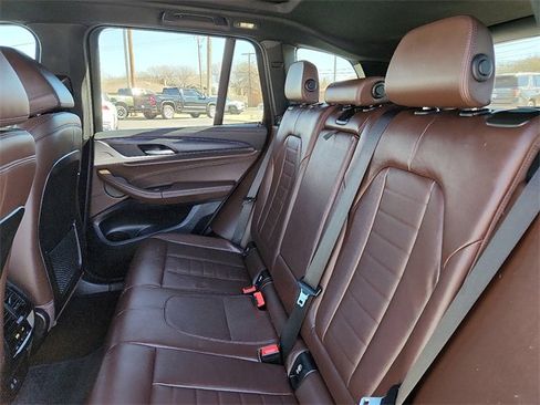 Used 2022 BMW X3 M40i w/ Premium Package image 11
