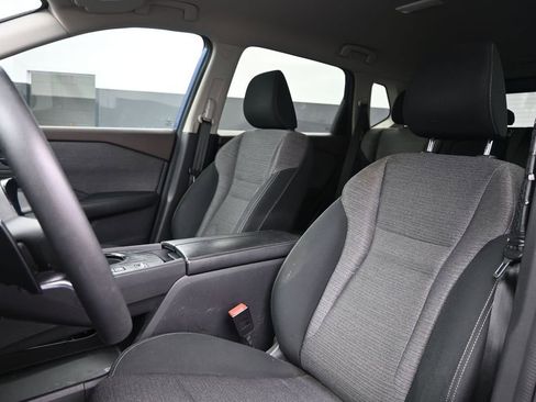 Used 2021 Nissan Rogue S FWD image 11