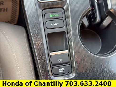Certified 2024 Honda Civic EX image 17