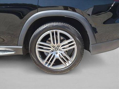Used 2020 Mercedes-Benz GLS 450 4MATIC image 21