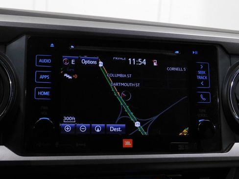 Used 2017 Toyota Tacoma Limited image 45