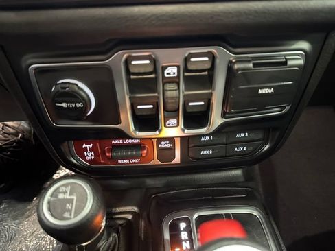 New 2026 Jeep Gladiator Mojave AWD/4WD image 19