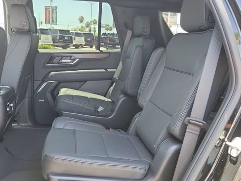 Used 2026 GMC Yukon Denali w/ Sun & Power Step Package AWD/4WD image 26