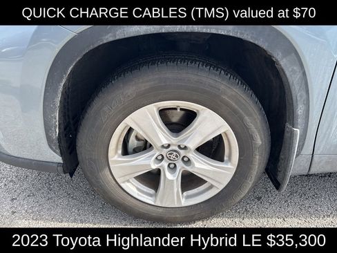 Used 2023 Toyota Highlander LE image 9