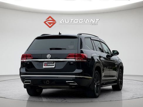 Used 2020 Volkswagen Atlas SE w/ Panoramic Sunroof Package image 11