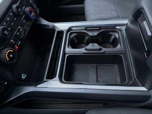 Used 2023 Ford F250 XLT w/ Black Appearance Package image 27