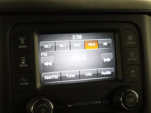 Used 2023 RAM 1500 Lone Star AWD/4WD image 27