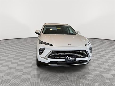 Certified 2025 Buick Envision Preferred image 3