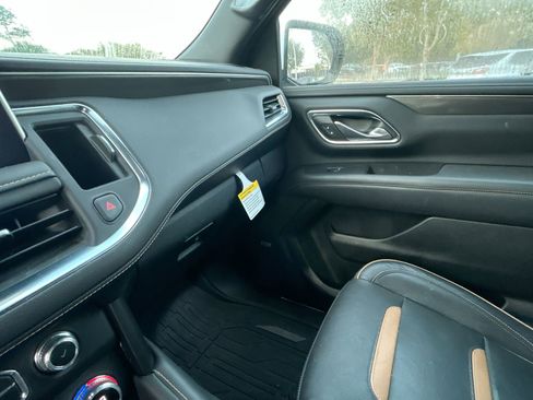 Used 2021 GMC Yukon XL AT4 w/ AT4 Premium Package image 31