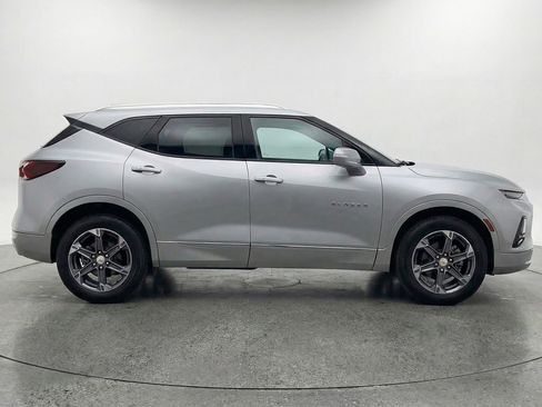 Used 2025 Chevrolet Blazer LT image 11