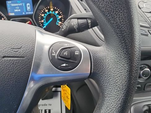 Used 2015 Ford Escape SE FWD image 11