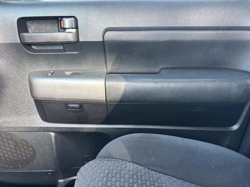 Used 2010 Toyota Tundra 2WD CrewMax image 22