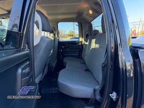 Used 2016 RAM 1500 Express w/ Black Ram 1500 Express Group image 23