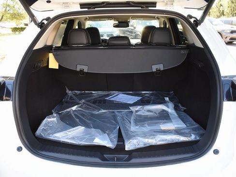 New 2025 MAZDA CX-5 AWD 2.5 S w/ Preferred Package image 10