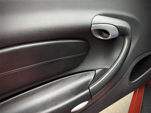 Used 1999 Porsche 911 Carrera image 36