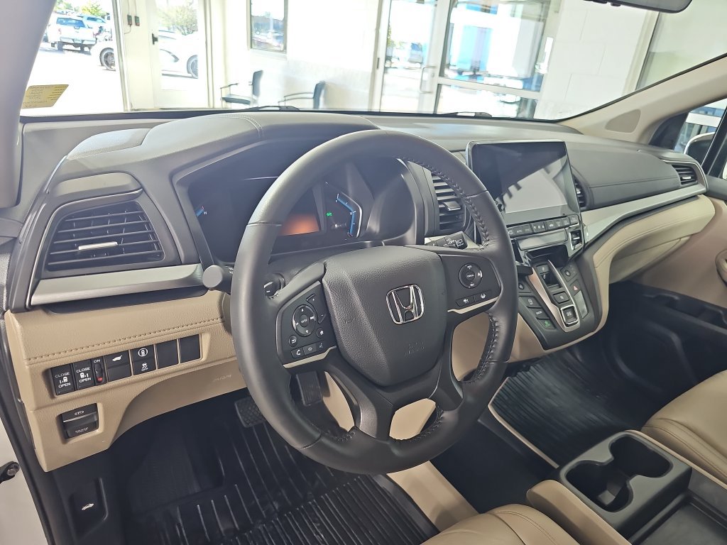 Used 2024 Honda Odyssey EX-L image 22